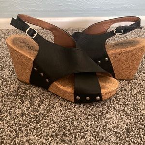 Lucky Brand black leather cork wedges